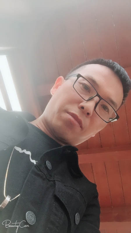 wgf的第一张照片--西宁蓝颜知己交友网